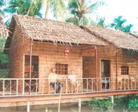 4 Days 3 Nights Mekong Delta Tour ( Homestay - Bungalow)