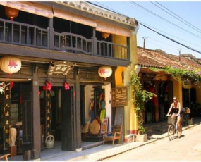 Central Vietnam 3 Days 2 Nights Tour (Saigon, Hoi An, My Son, Da Nang)