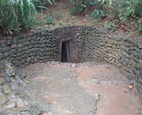 DMZ - Vinh Moc Tunnels 1 Day Tour from Hue - Vietnam